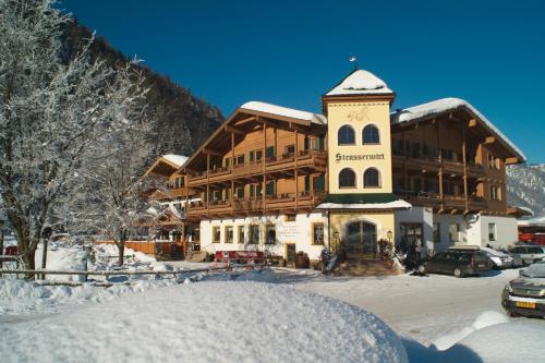 Фотография гостиницы Landhotel Strasserwirt