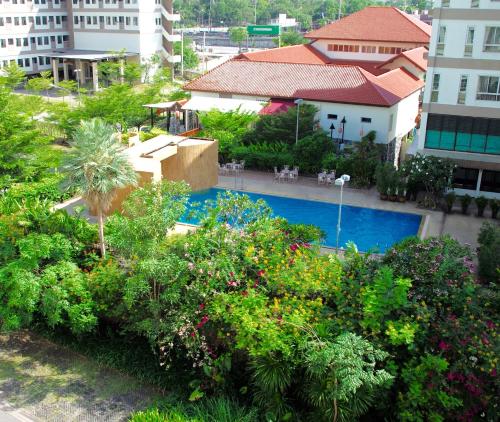 Фотография гостиницы J Park Hotel - SHA Extra Plus