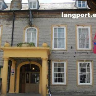 Фотографии гостиницы
Langport Arms Hotel