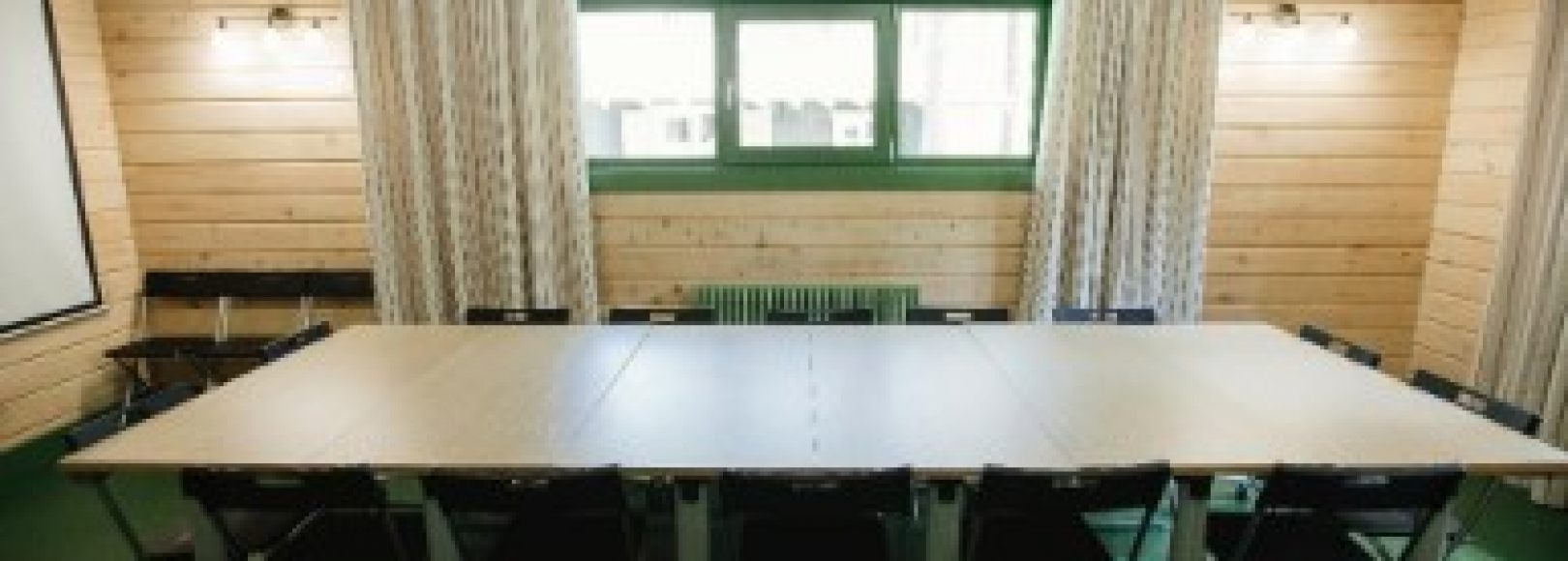 Фотография конференц-зала Тэнери