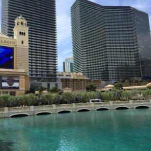 Фотографии апарт отеля
Jockey Resort Suites Center Strip