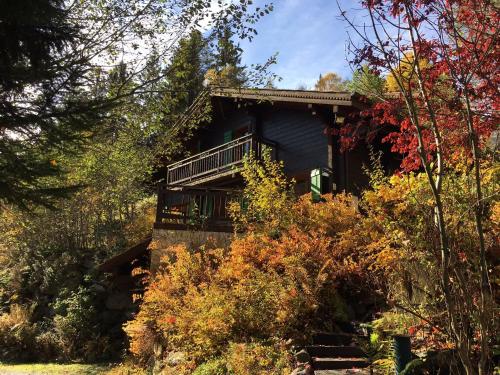 Фотография гостевого дома Chamonix Chalets