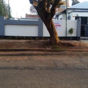 Фотография гостиницы E-JOFF Lodge