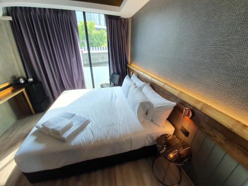 Фотография гостиницы Hotel Ordinary Bangkok