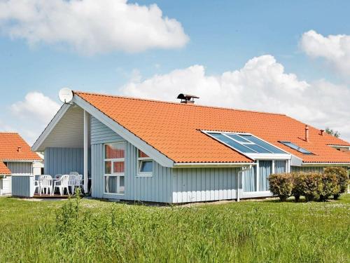 Фотография гостевого дома Four-Bedroom Holiday home in Otterndorf 8