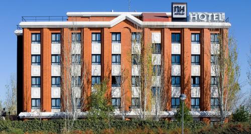Фотография гостиницы NH Pozuelo Ciudad de la Imagen