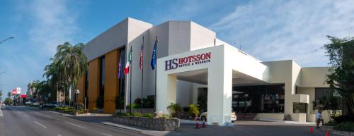 Фотография гостиницы HS HOTSSON Hotel Tampico