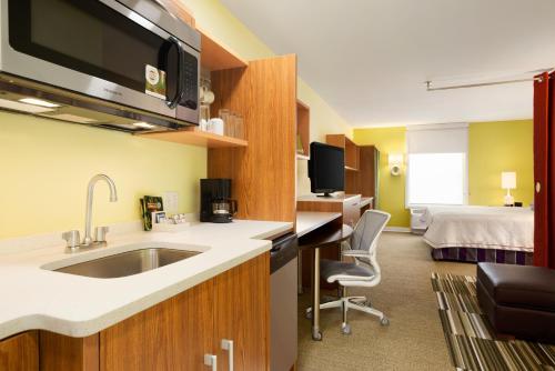 Фотография гостиницы Home2 Suites St. Louis / Forest Park