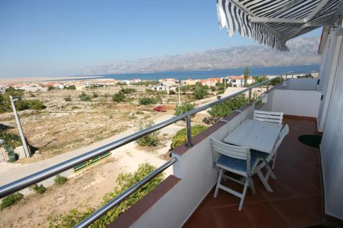 Фотография гостевого дома Apartments with a parking space Razanac, Zadar - 6919