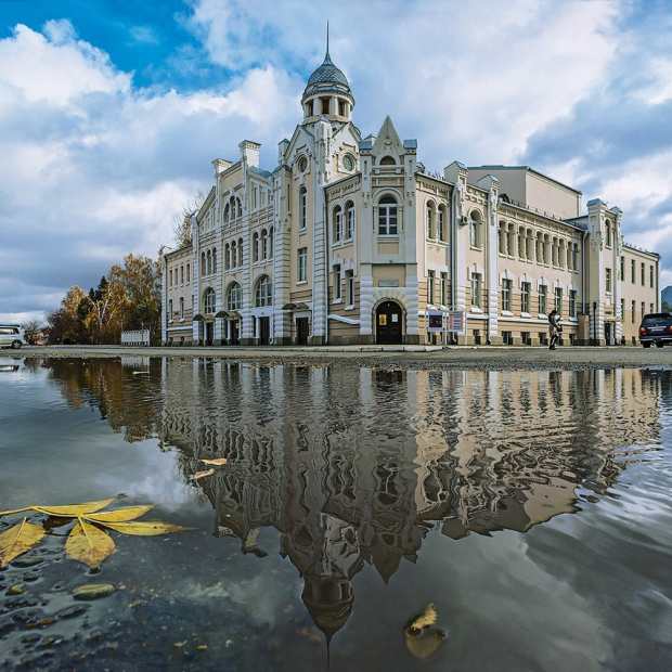 Фотография театра Бийский городской драматический театр