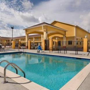 Фотографии гостиницы
Days Inn by Wyndham Odessa