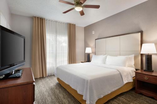 Фотография гостиницы Homewood Suites by Hilton Dallas-Arlington