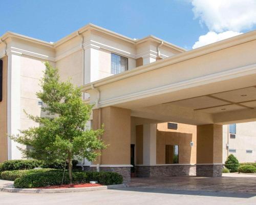 Фотография гостиницы Comfort Suites Shreveport West I-20