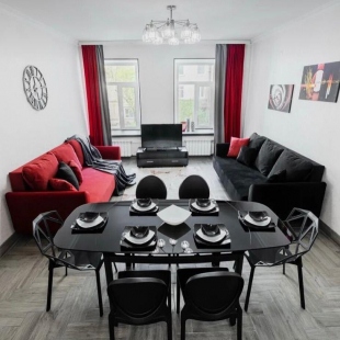 Фотография квартиры DeRent Aparts (ДеРент Апартс) на улице Декабристов 11