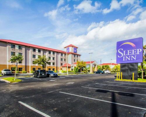 Фотография гостиницы Sleep Inn Fort Pierce I-95