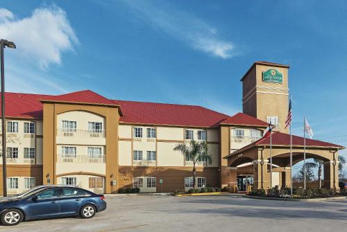 Фотография гостиницы La Quinta by Wyndham Houston Hobby Airport