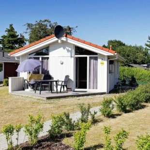 Фотография гостевого дома Two-Bedroom Holiday home in Grömitz 12