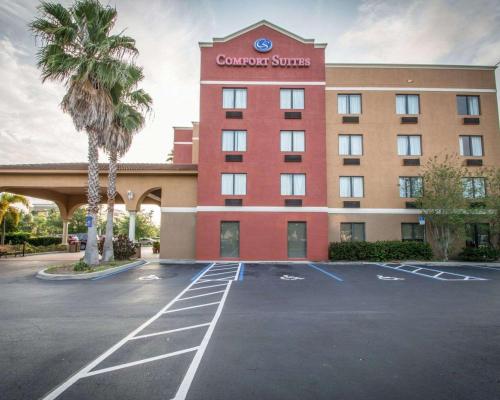 Фотография гостиницы Comfort Suites Fort Pierce I-95
