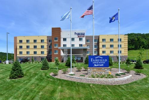 Фотография гостиницы Fairfield Inn & Suites by Marriott Eau Claire/Chippewa Falls