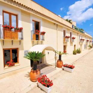 Фотографии гостиницы
Hotel Al Madarig