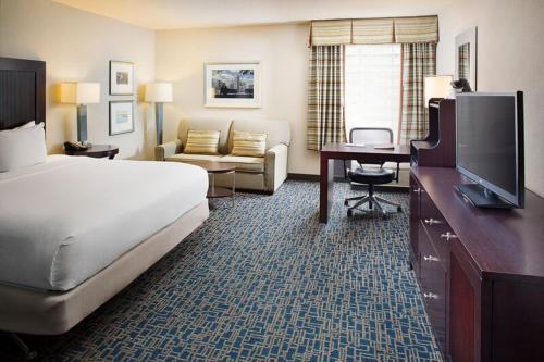 Фотография гостиницы DoubleTree by Hilton Baltimore - BWI Airport