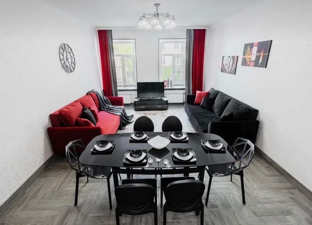 Фотография квартиры DeRent Aparts (ДеРент Апартс) на улице Декабристов 11