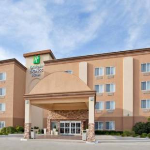 Фотографии гостиницы
Holiday Inn Express Hotel & Suites Columbus, an IHG Hotel