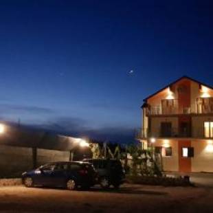 Фотографии гостевого дома
Guest house Slatki Snovi