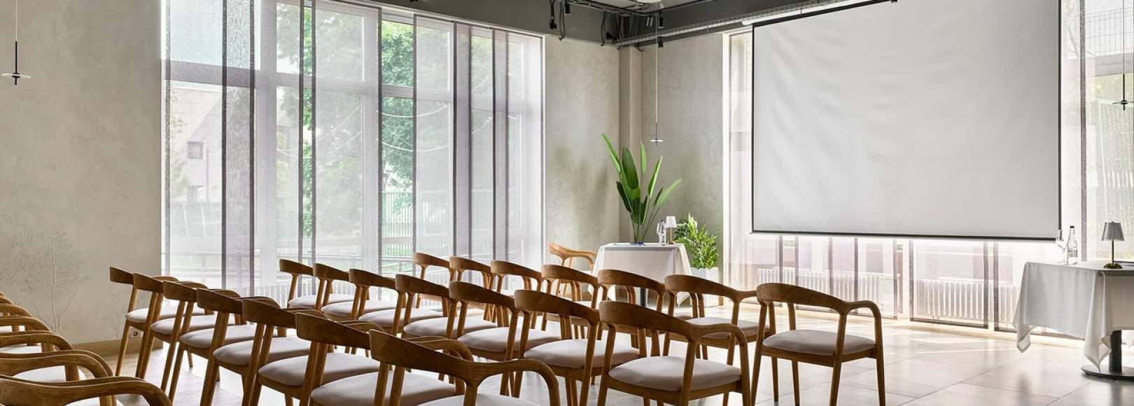 Фотография конференц-зала Отель M.33 Park&Spa