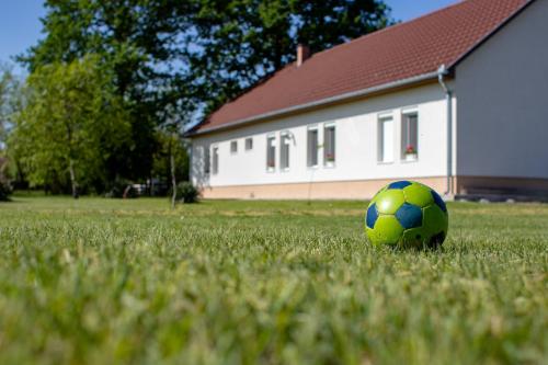 Фотография гостевого дома Tölgyfa Vendégház