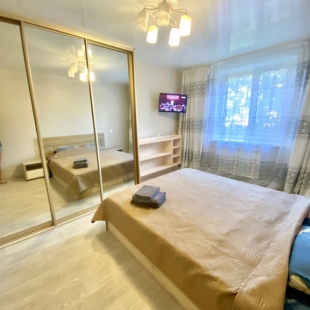 Фотография квартиры Квартира 2-комнатная с балконом после ремонта у ТЦ Большая Медведица и 1-й Краевой больницы