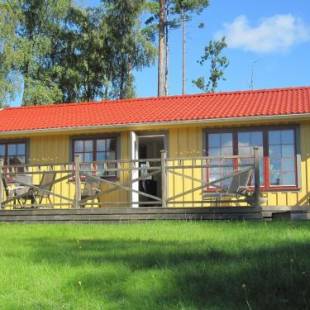 Фотографии гостевого дома
Two-Bedroom Holiday home in Håcksvik 1