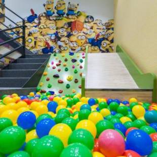 Фотографии мини отеля
Phoebe Trains