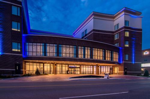 Фотография гостиницы SpringHill Suites by Marriott Oklahoma City Downtown