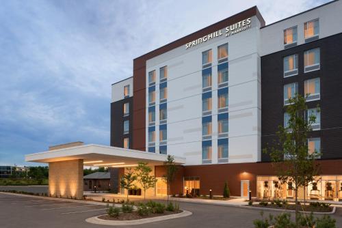 Фотография гостиницы SpringHill Suites by Marriott Milwaukee West/Wauwatosa