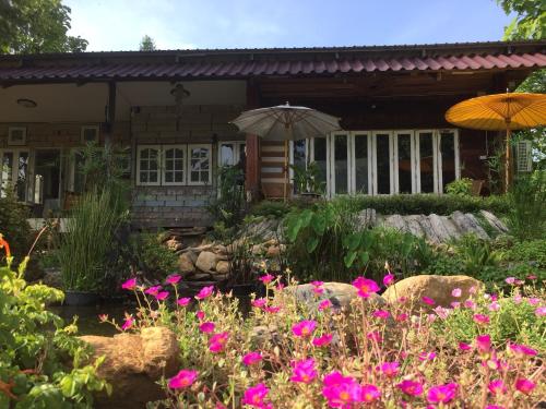 Фотография базы отдыха Cozycomo Khonkhan