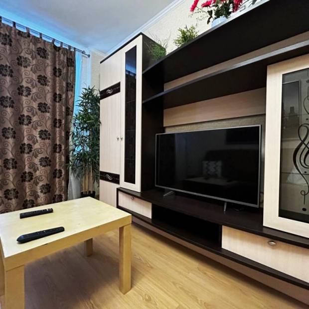 Фотографии квартиры
На Север на улице Карла Маркса 7А