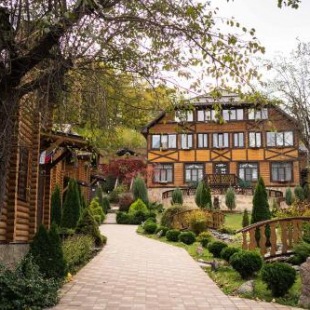 Фотография базы отдыха У скалы Монах