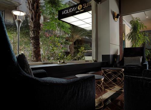 Фотографии гостиницы
Holiday Suites