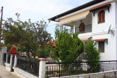 Фотография гостевого дома Cozy Asprovalta Home by the Sea