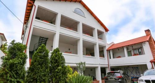 Фотографии гостевого дома
Розмарин