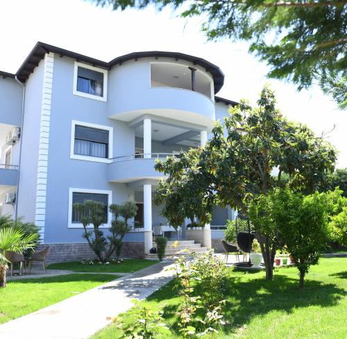 Фотография гостиницы Hotel Vila Arbri