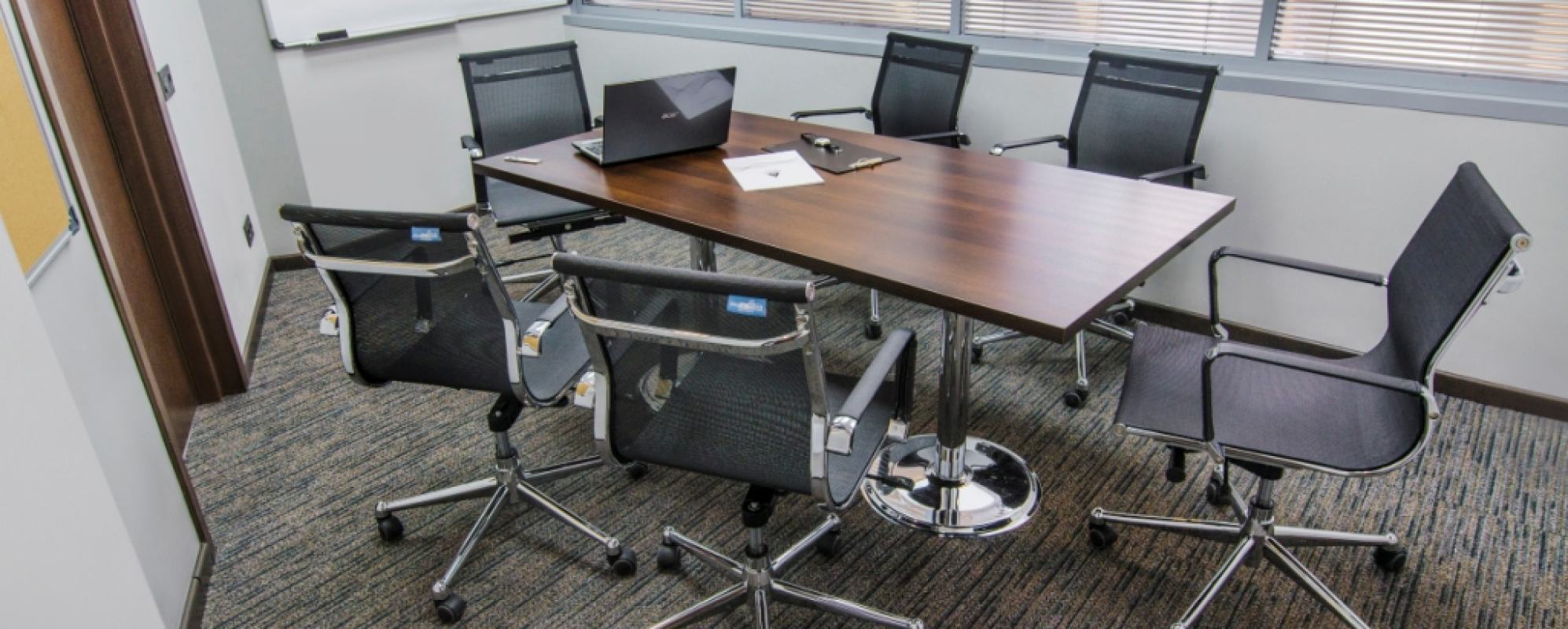 Фотографии комнаты для переговоров Переговорная комната