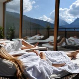 Фотография гостиницы The Vista Hotel