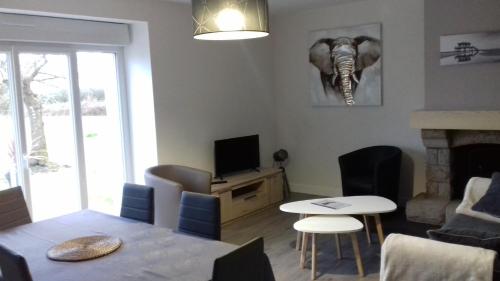 Фотография гостевого дома le bois du loup en brocéliande