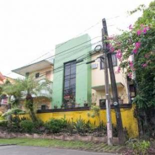 Фотография гостиницы RedDoorz near Mariners Legazpi