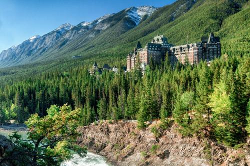 Фотография гостиницы Fairmont Banff Springs