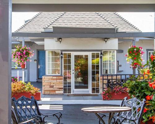 Фотография мотеля Blu Pacific Hotel