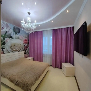 Фотография квартиры Квартира Трехкомнатная возле ТРЦ Аура