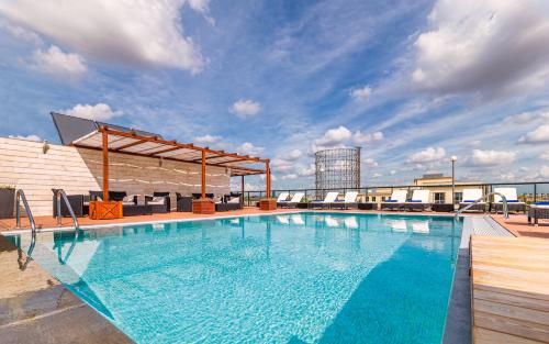 Фотография гостиницы H10 Roma Città